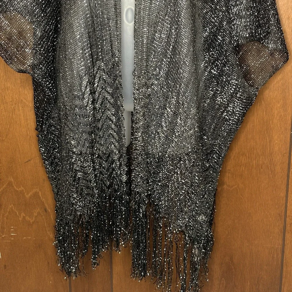 Boho Whimsigoth Kimono Silver Metallic Net Wrap Shawl Festival Sheer Glam NWT